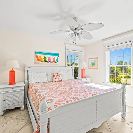 Villa Coral Retreat
